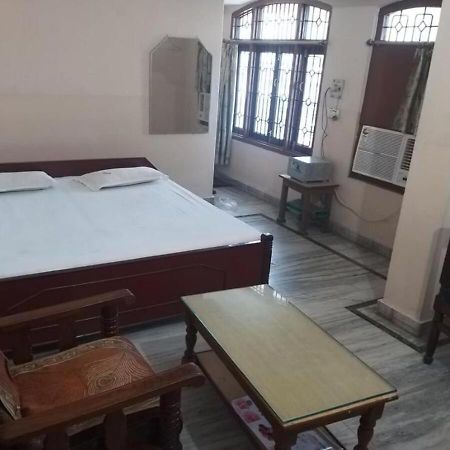 Hotel Krishan Kanhiya Jaunpur Екстериор снимка