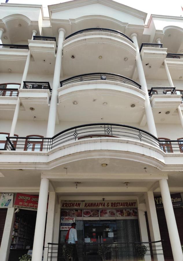 Hotel Krishan Kanhiya Jaunpur Екстериор снимка